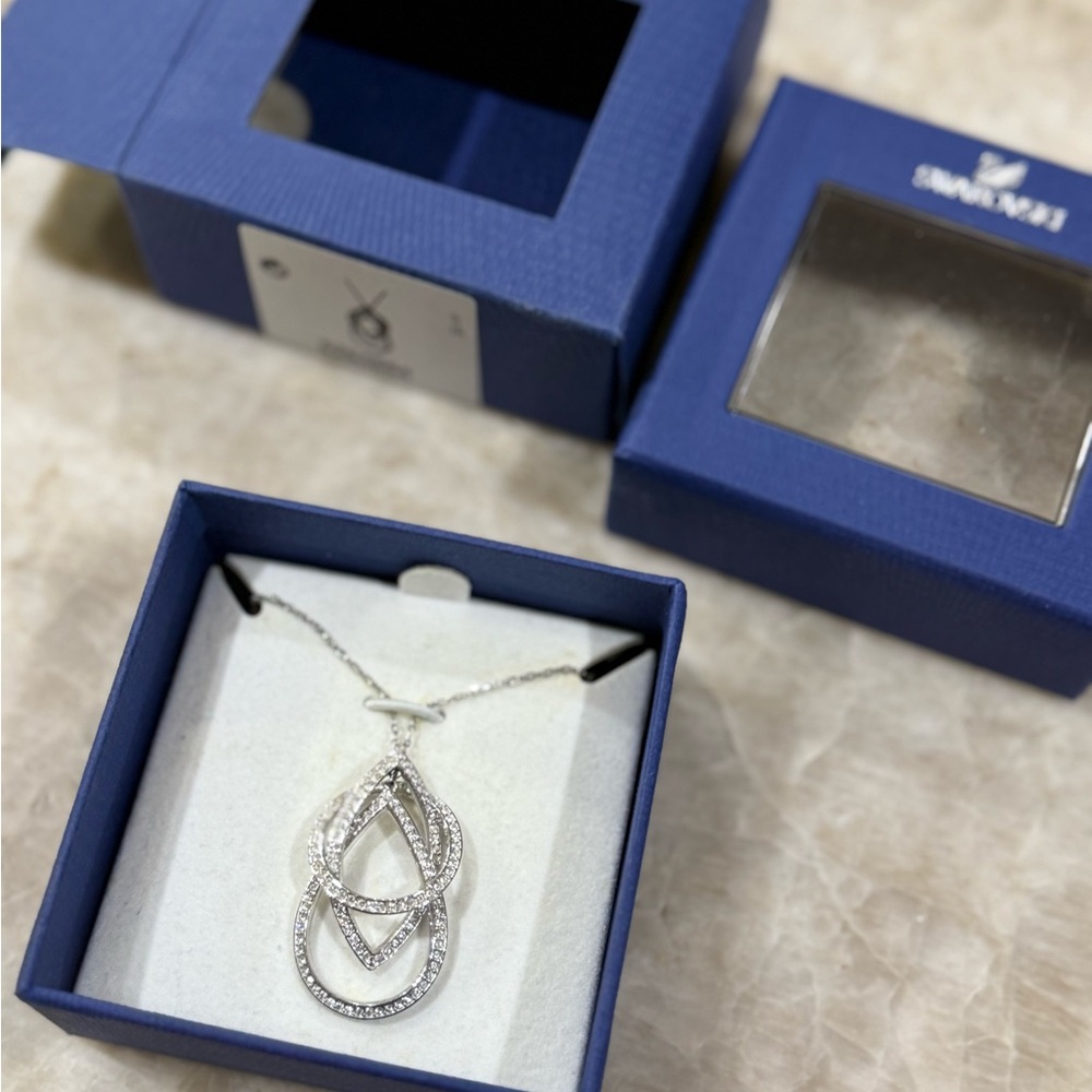 Swarovski Genius Neckless Silver